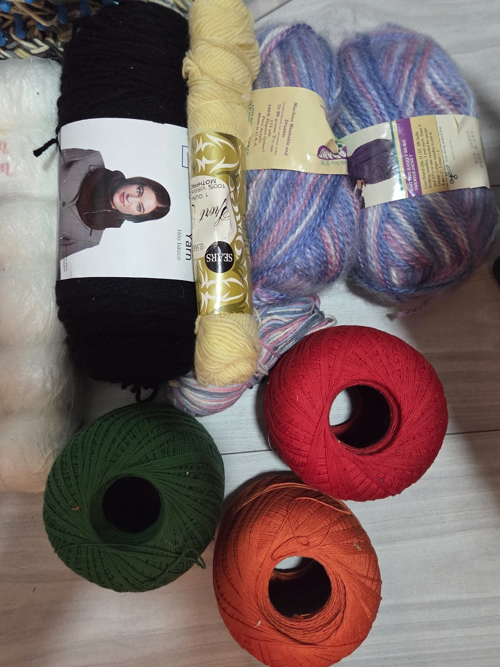 Assorted Yarn Bundle with Loom Hook and Pattern Book - Picture 3 of 5